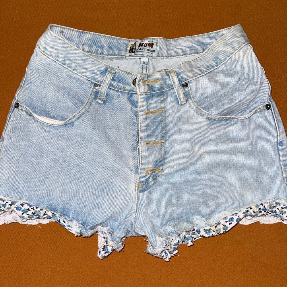 Button up short